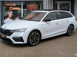 Blanc Utilisé 2021 Skoda Octavia RS Break | 26 490 € (Prix juste)