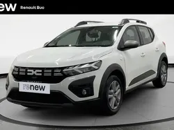 Blanc Utilisé 2024 Dacia Sandero Expression Citadine | 14 890 € (Prix juste)