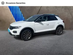 Blanc pur/toit noir Utilisé 2022 VW T-Roc Style SUV | 24 990 € (Bon prix)
