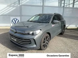 Gris Utilisé 2024 VW Tiguan Elegance SUV | 45 990 € (Prix cher)