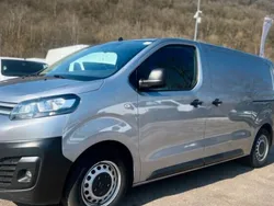 Utilisé 2023 Citroën Jumpy Monospace | 17 999 € (Prix juste)