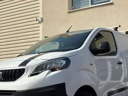 Blanc Utilisé 2017 Peugeot Expert S Van | 9 990 € (Prix cher)