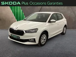 Blanc cristal spéciale Utilisé 2022 Skoda Fabia Ambition Berline | 15 890 € (Prix juste)