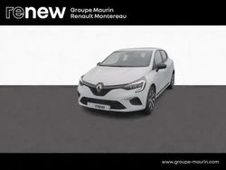 Blanc Utilisé 2023 Renault Clio V Equilibre Berline | 16 900 € (Bon prix)