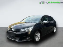Utilisé 2016 Citroën C4 PureTech Berline | 11 900 € (Prix assez cher)