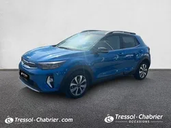 Utilisé 2022 Kia Stonic SUV | 16 190 € (Prix juste)