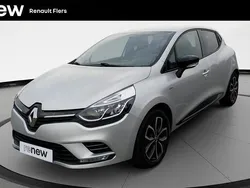Gris Utilisé 2017 Renault Clio IV LIMITED Citadine | 11 990 € (Prix assez cher)