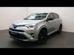Utilisé 2018 Toyota RAV4 Hybrid SUV | 20 990 € (Prix juste)