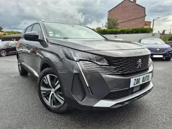 Gris Utilisé 2022 Peugeot 5008 S Monospace | 15 990 € (Prix juste)