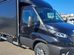 Noir Nouvelle 2025 Iveco Daily Van | 79 080 € (Prix cher)