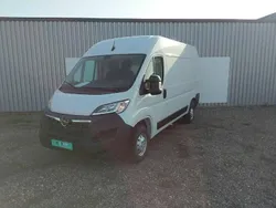 Blanc Utilisé 2023 Opel Movano S Van | 24 990 € (Prix cher)