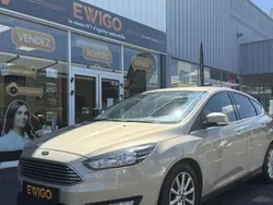 Gris Utilisé 2017 Ford Focus Titanium Berline | 9 490 € (Prix juste)