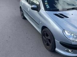 Utilisé 2007 Peugeot 206 Berline | 2 400 € (Bon prix)
