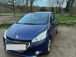 Utilisé 2012 Peugeot 208 Allure Citadine | 5 300 € (Bon prix)