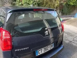 Utilisé 2013 Peugeot 5008 Monospace | 3 000 € (Bon prix)