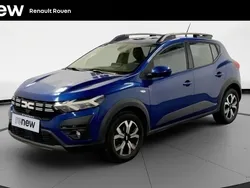Bleu Utilisé 2024 Dacia Sandero Expression Citadine | 16 390 € (Prix juste)