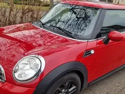 Rouge Utilisé 2011 Mini ONE Hatch Citadine | 4 980 € (Prix juste)