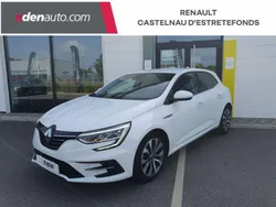 Blanc Utilisé 2023 Renault Mégane IV Techno Berline | 19 890 € (Prix juste)