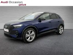 Bleu navarre métallisé Utilisé 2024 Audi Q4 e-tron Design SUV | 44 990 €