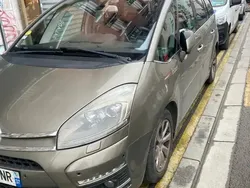 Utilisé 2011 Citroën C4 Picasso Exclusive Monospace | 3 950 € (Prix juste)