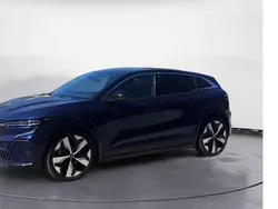 Bleu Utilisé 2023 Renault Mégane Techno Berline | 28 990 € (Prix juste)