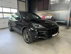 Noir Utilisé 2017 Porsche Cayenne SUV | 54 990 € (Prix assez cher)