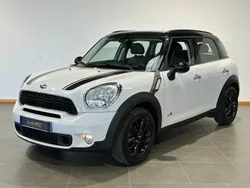 Blanc Utilisé 2014 Mini Cooper D Countryman SUV | 10 990 €