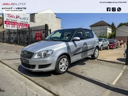 Gris Utilisé 2011 Skoda Fabia Ambition Berline | 5 800 €