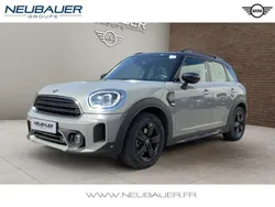 Moonwalk grey Utilisé 2022 Mini Cooper Countryman SUV | 26 985 € (Prix juste)
