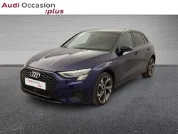 Bleu navarre métallisé Utilisé 2022 Audi A3 Sportback e-tron Design Berline | 32 900 € (Prix assez cher)