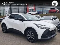 Utilisé 2024 Toyota C-HR Design SUV | 28 800 € (Prix juste)