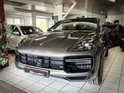 Gris Utilisé 2019 Porsche Cayenne Turbo S SUV | 89 800 €