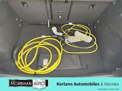 Gris argent toit noir Utilisé 2025 VW ID.3 Pro Citadine | 39 990 € (Prix assez cher)