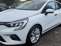 Utilisé 2021 Renault Clio V Play Citadine | 9 990 €
