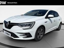 Blanc Utilisé 2023 Renault Mégane IV Evolution Berline | 15 970 € (Prix juste)