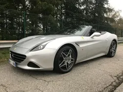 Gris Utilisé 2015 Ferrari California Cabriolet | 149 880 € (Prix juste)