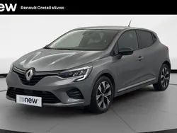 Gris Utilisé 2023 Renault Clio V Evolution Citadine | 16 999 € (Prix juste)