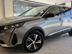 Utilisé 2023 Peugeot 5008 GT Monospace | 32 990 € (Prix assez cher)