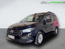 Utilisé 2023 Mercedes 180 Berline | 30 800 € (Prix juste)