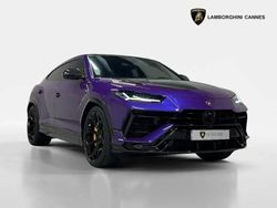 Utilisé 2023 Lamborghini Urus SUV | 324 900 € (Prix assez cher)