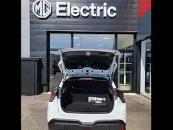 Utilisé 2024 MG MG4 EV Luxury Citadine | 25 990 € (Bon prix)