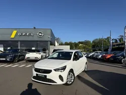 Blanc arktis Utilisé 2022 Opel Corsa Business Berline | 11 999 € (Prix juste)