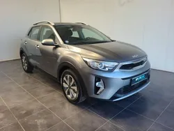 Gris Utilisé 2024 Kia Stonic Active SUV | 21 990 € (Prix assez cher)