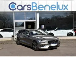 Gris Utilisé 2021 Volvo V60 Inscription Break | 30 480 € (Super prix)