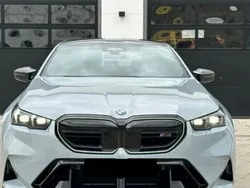 Nouvelle 2025 BMW M5 Comfort Edition Berline | 169 990 € (Prix juste)