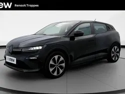 Noir Utilisé 2023 Renault Mégane Evolution Berline | 24 690 € (Prix juste)