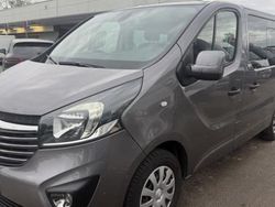 Gris Occasion 2016 Opel Vivaro Monospace | 15 990 €
