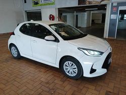 Blanc Utilisé 2023 Toyota Yaris Hybrid Break | 14 750 €