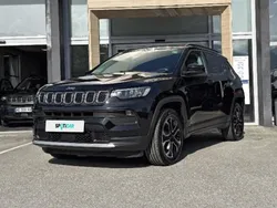 Utilisé 2023 Jeep Compass Limited SUV | 24 990 € (Prix juste)