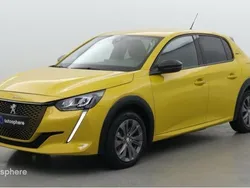Jaune Utilisé 2022 Peugeot e-208 Style Citadine | 15 999 € (Bon prix)